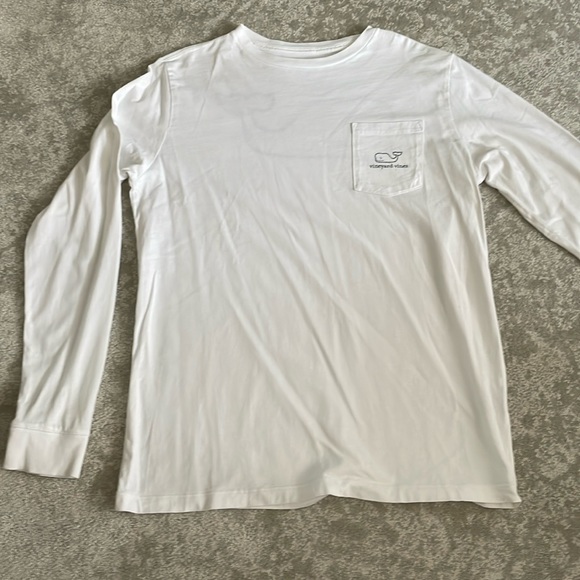 Vineyard vines, long sleeve, white T-shirt, size large 16 - Picture 1 of 5